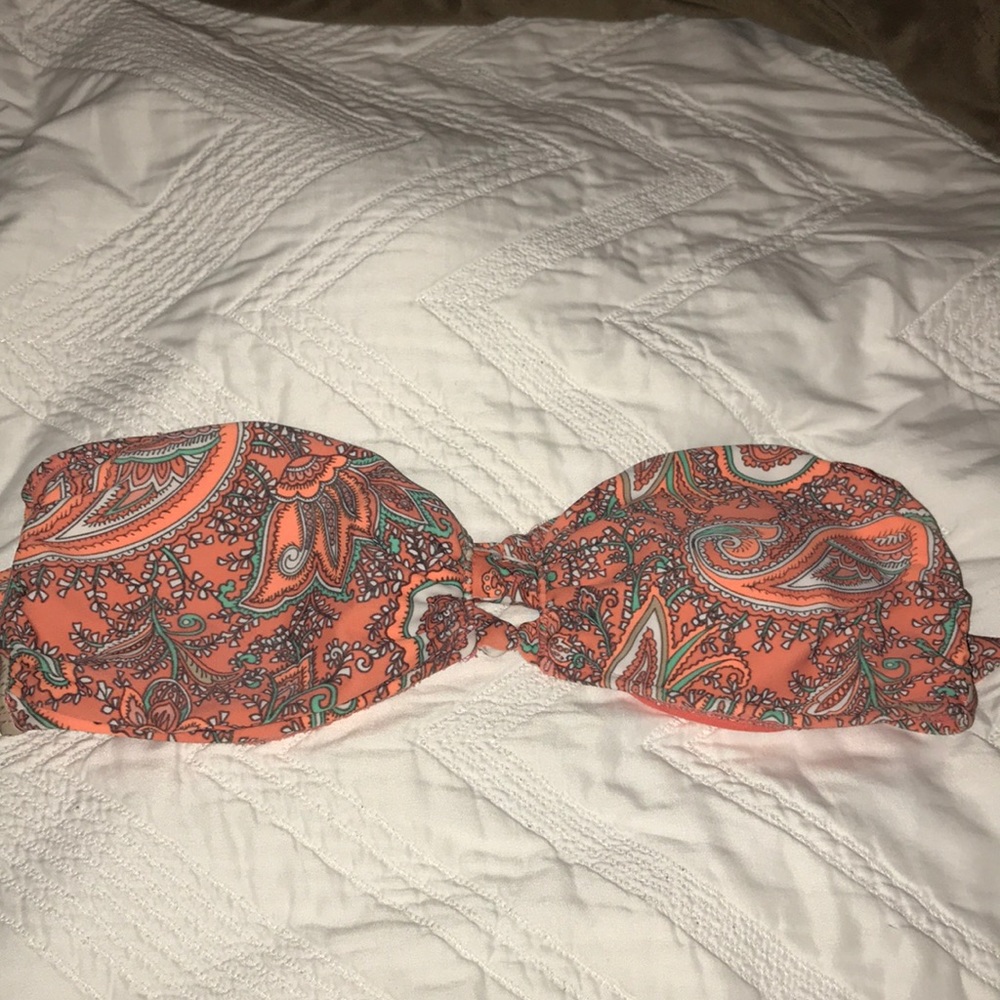 O’NEIL strapless bathing suit top